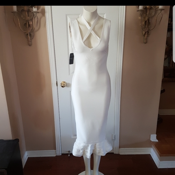 ❤Trezzi Collection❤ White Bodycon dress - Picture 3 of 9